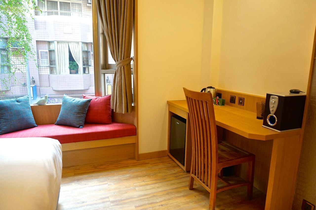 Eg Hostel Nantou Esterno foto